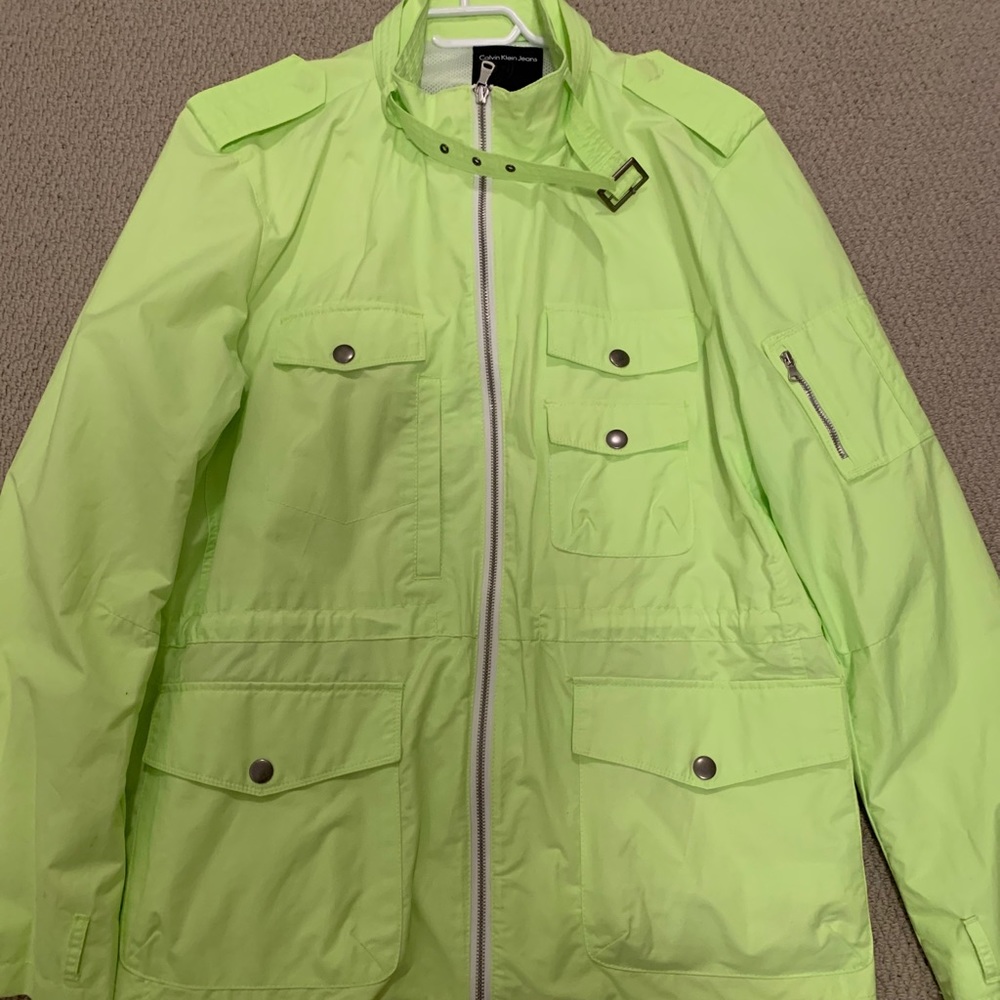 Men’s Calvin Klein neon coat XL